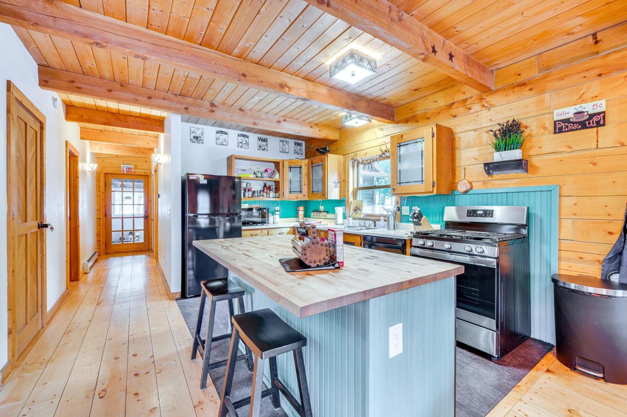 Secluded Black Hawk Log Cabin With Fire Pit! Екстер'єр фото